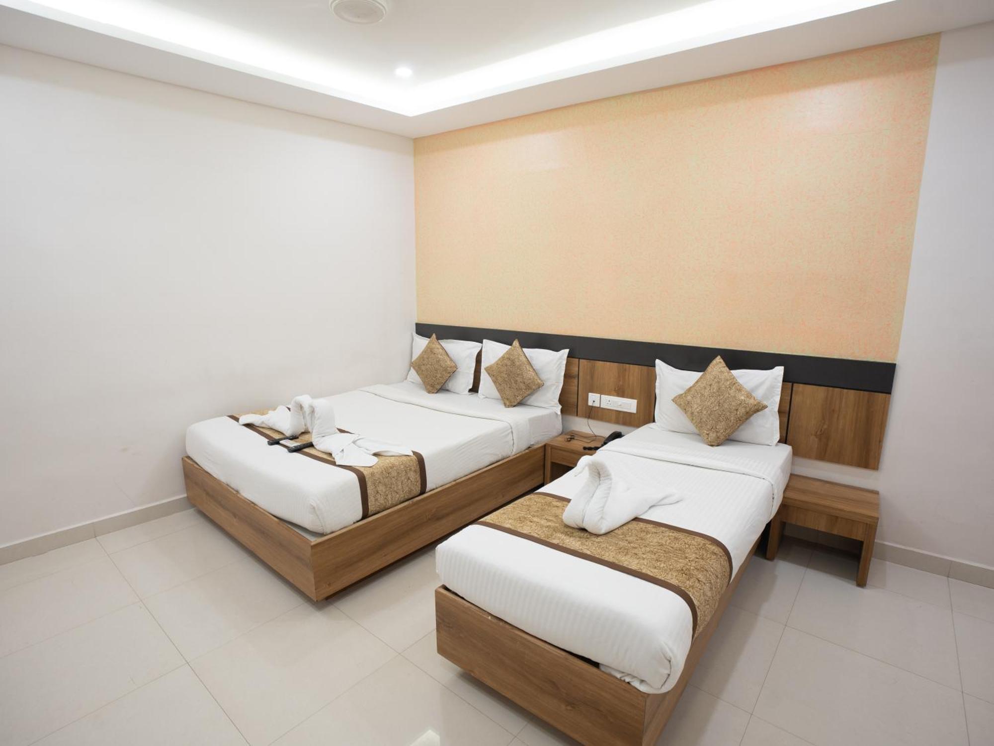 Grand Oliver Chennai Exterior photo