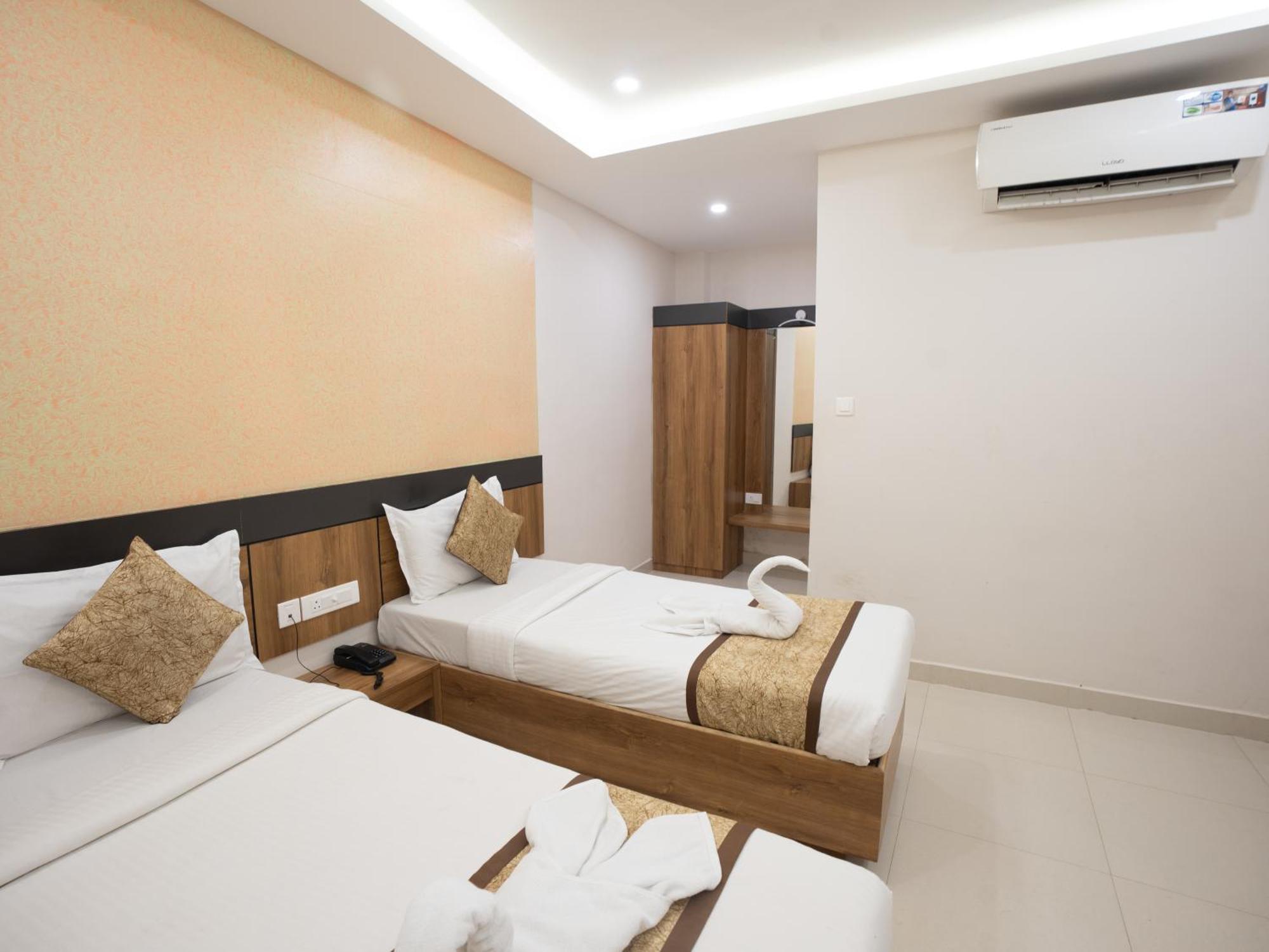 Grand Oliver Chennai Exterior photo