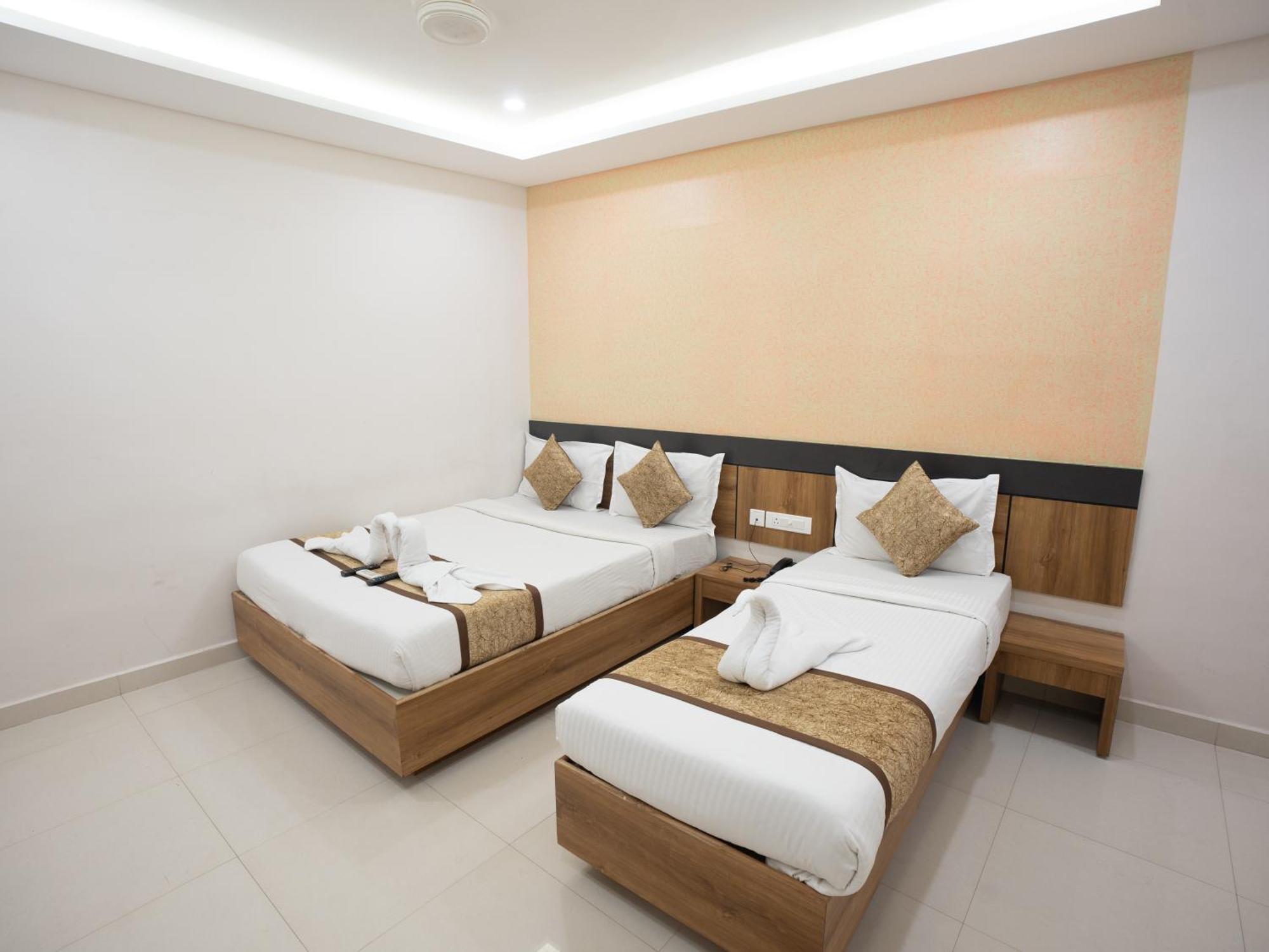 Grand Oliver Chennai Exterior photo